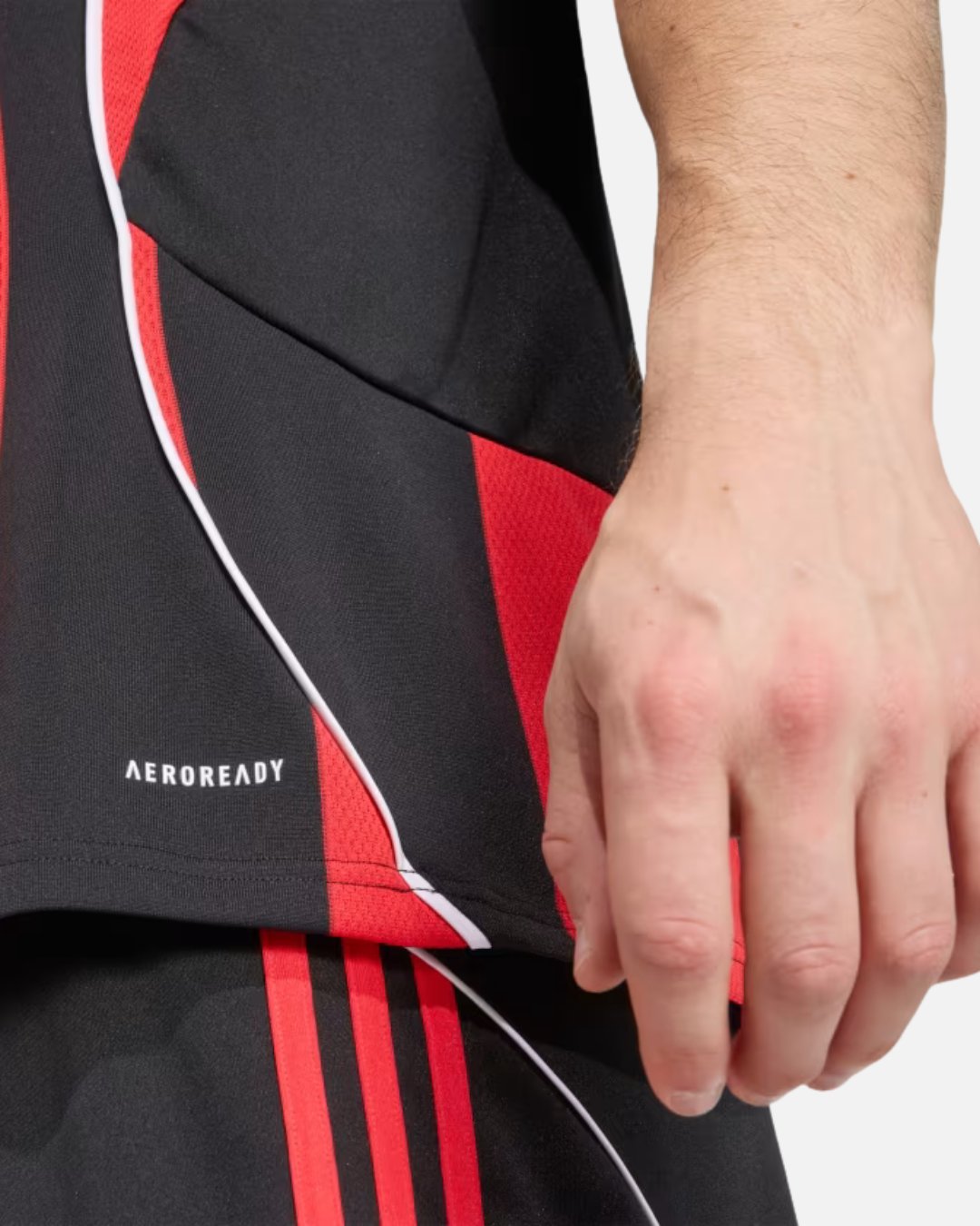 Maillot Domicile Eintracht Francfort 2025/2026 - Noir/Rouge